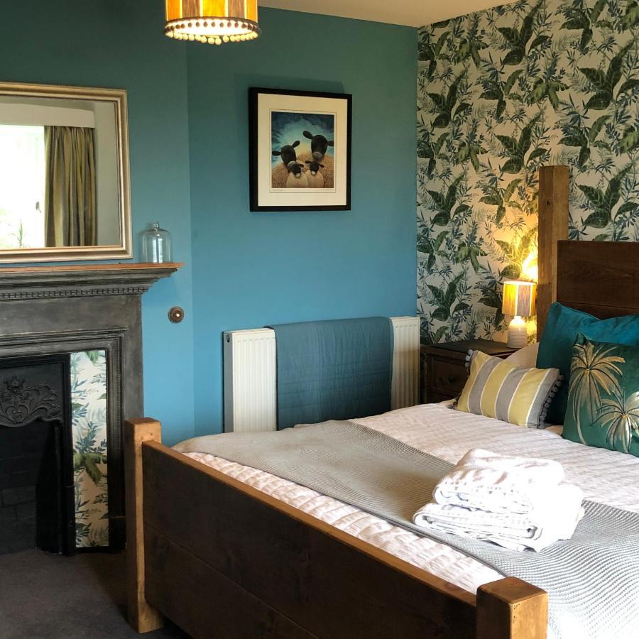 The Hollow Bed And Breakfast Great Longstone Extérieur photo